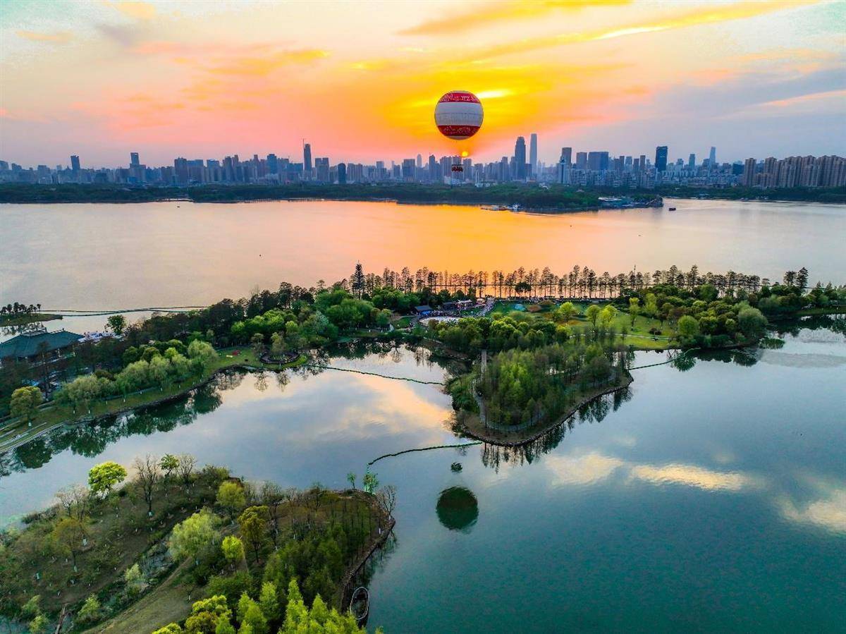 有什么打牌的网址